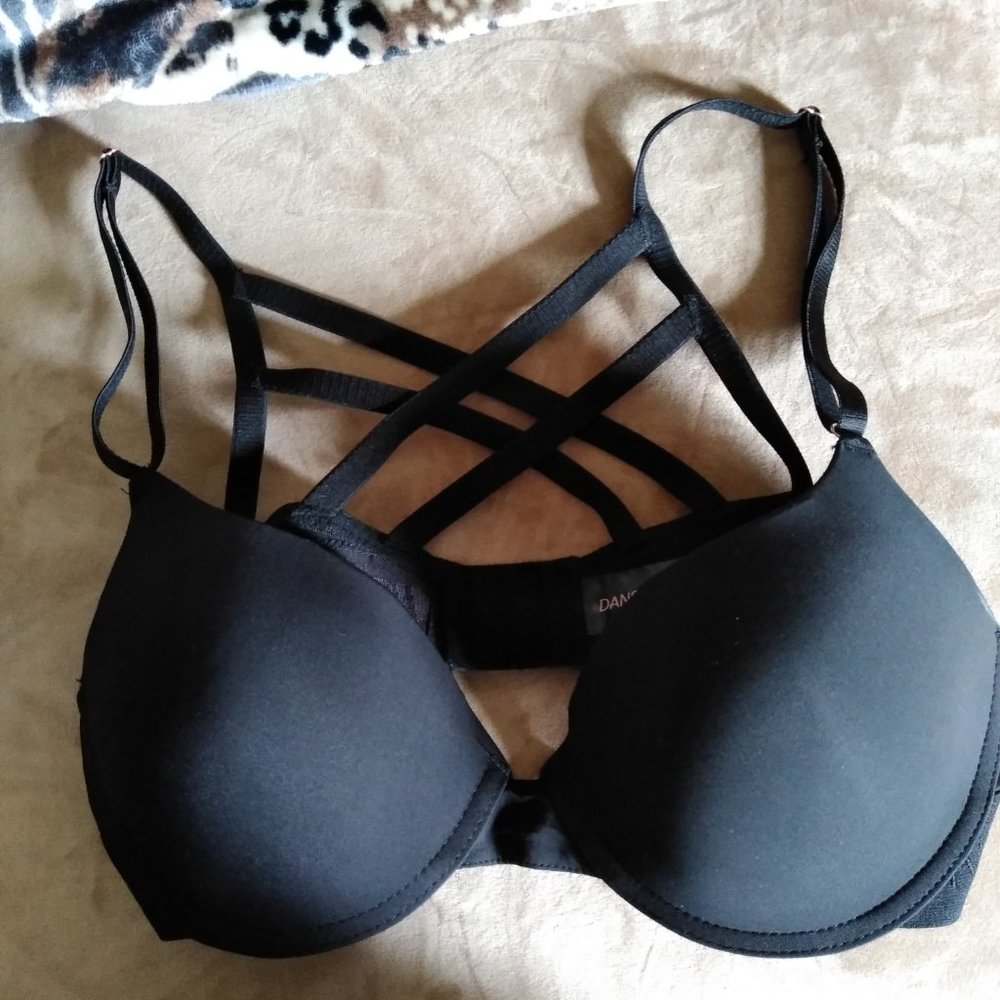 Danskin underwire bra black strappy 34C